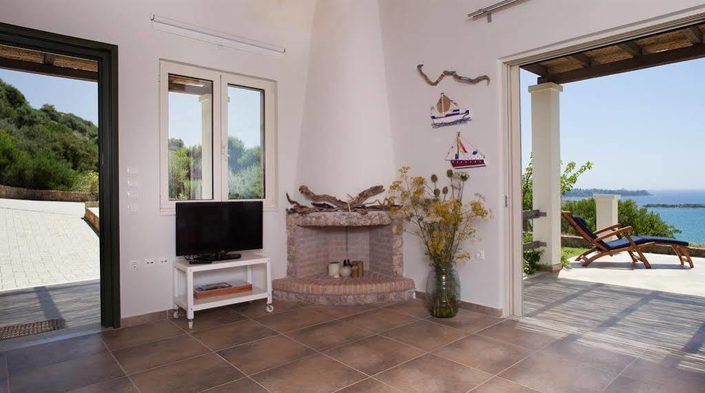 Ploes Villas Skafidia Bagian luar foto